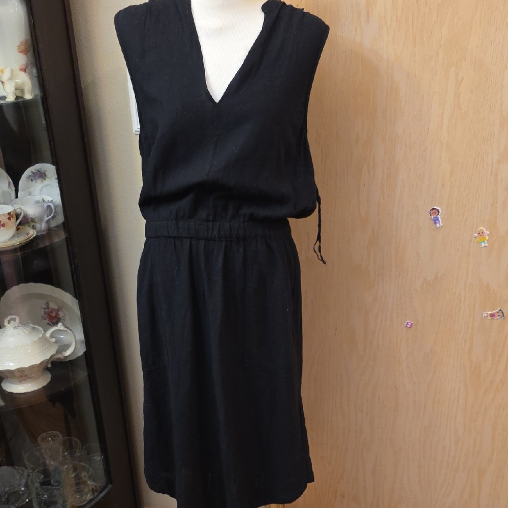 Splendid Black Midi Dress